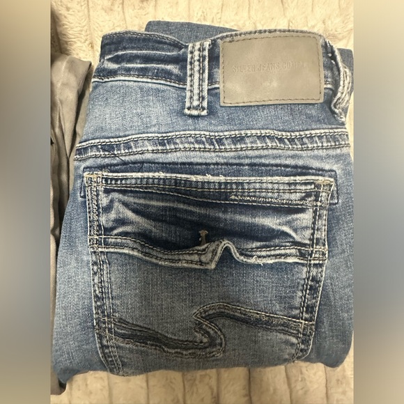 Lightly used Men’s Jeans. - Picture 3 of 4